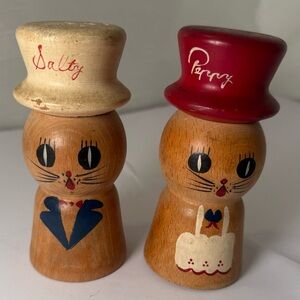 Vintage Wood Hand Painted Cat Rabbit Salt Pepper Grinder Pair Japan Salty Peppy